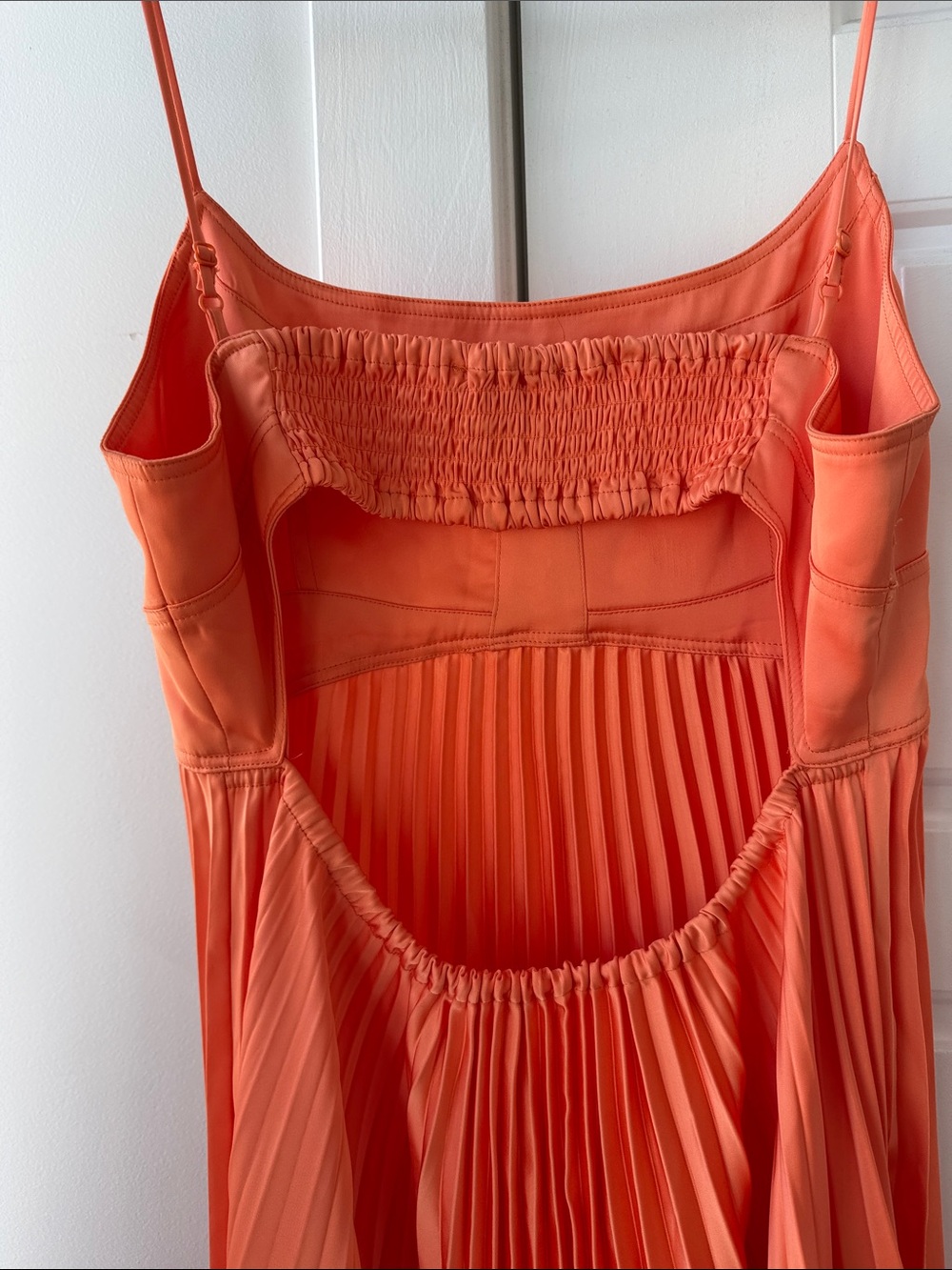 House of Harlow 1960 Coral-Orange Pleated Midi Dress - Picture 10 of 12